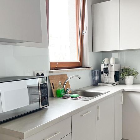Nowoczesny Apartament - Blisko Centrum Varşovia Exterior foto