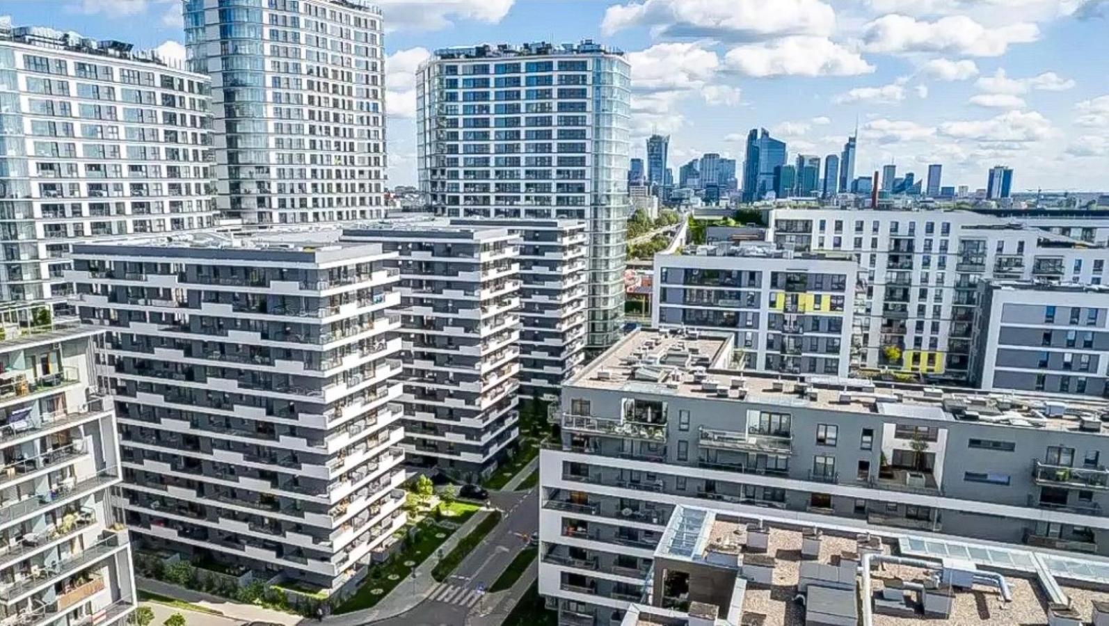 Nowoczesny Apartament - Blisko Centrum Varşovia Exterior foto